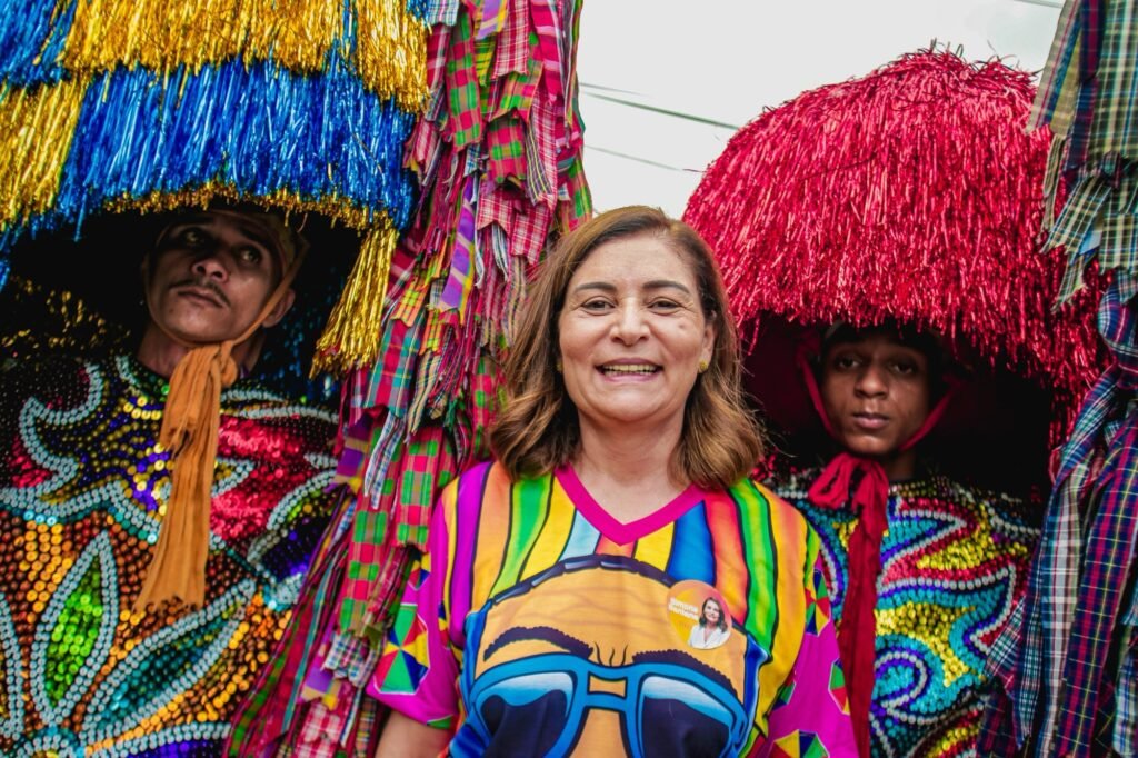 Deputada Simone Santana recebe título de cidadã em Nazaré da Mata