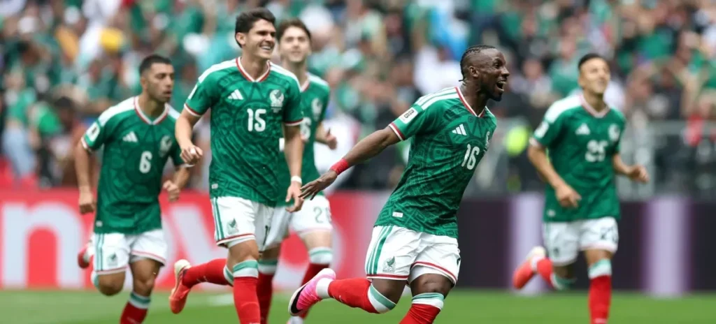 México faz história ao vencer África do Sul na abertura da Copa do Mundo