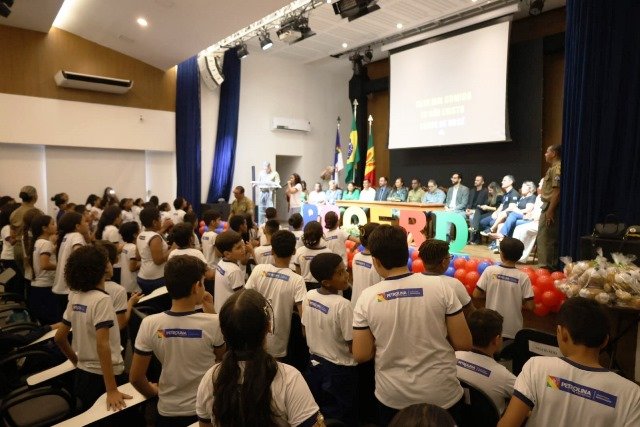 Petrolina e 5º BPM ampliam prevenção às drogas nas escolas