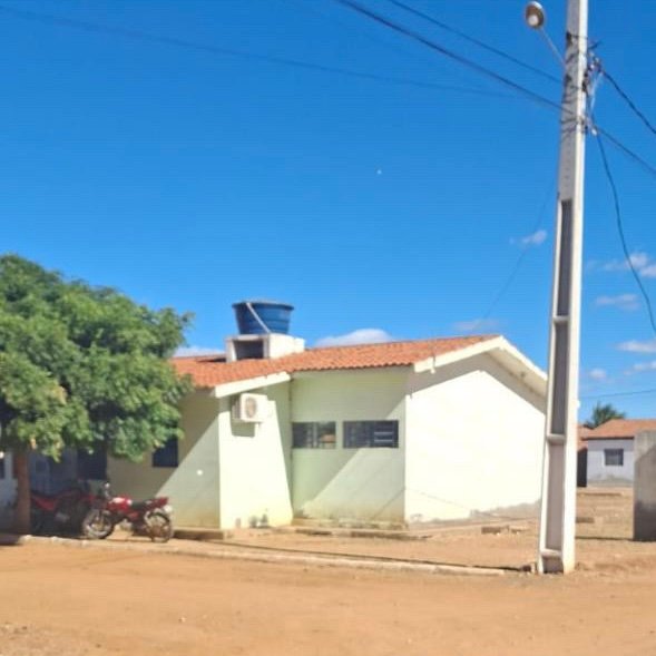 Moradora critica atendimento em unidade de saúde de Pambu e solicita melhorias