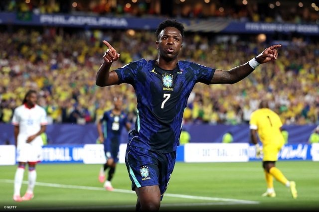 Brasil brilha em campo e goleia Haiti na Copa 2026, garantindo liderança no grupo