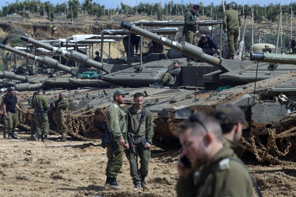 Israel reforça segurança no sul do Líbano em meio a tensões regionais