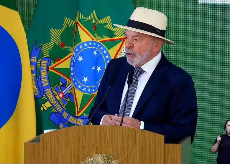 Aprovação de Lula supera rejeição pela primeira vez em 2026