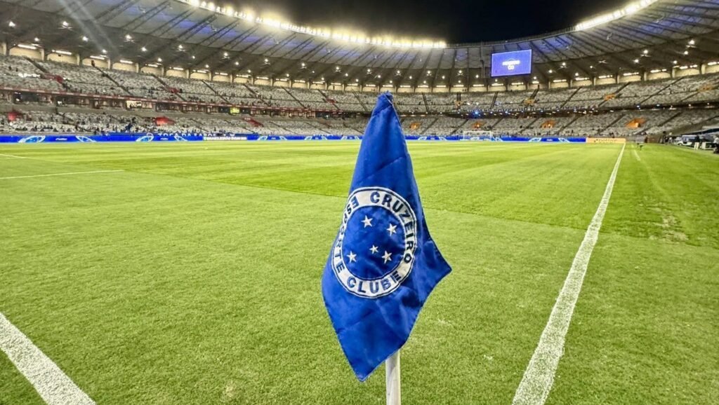 Cruzeiro enfrenta Botafogo com desfalques importantes no Brasileirão