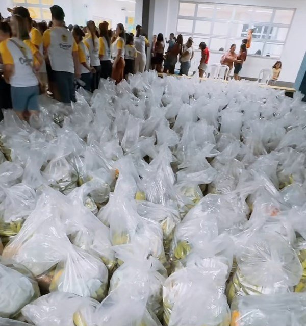 Ouricuri fortalece apoio social com distribuição de cestas do PAA