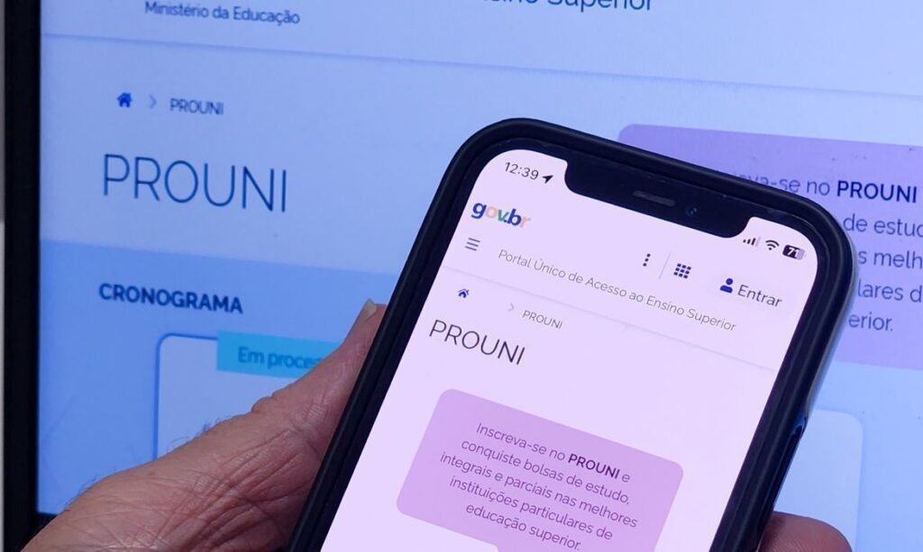 Prouni 2026 estende inscrições do 2º semestre até domingo