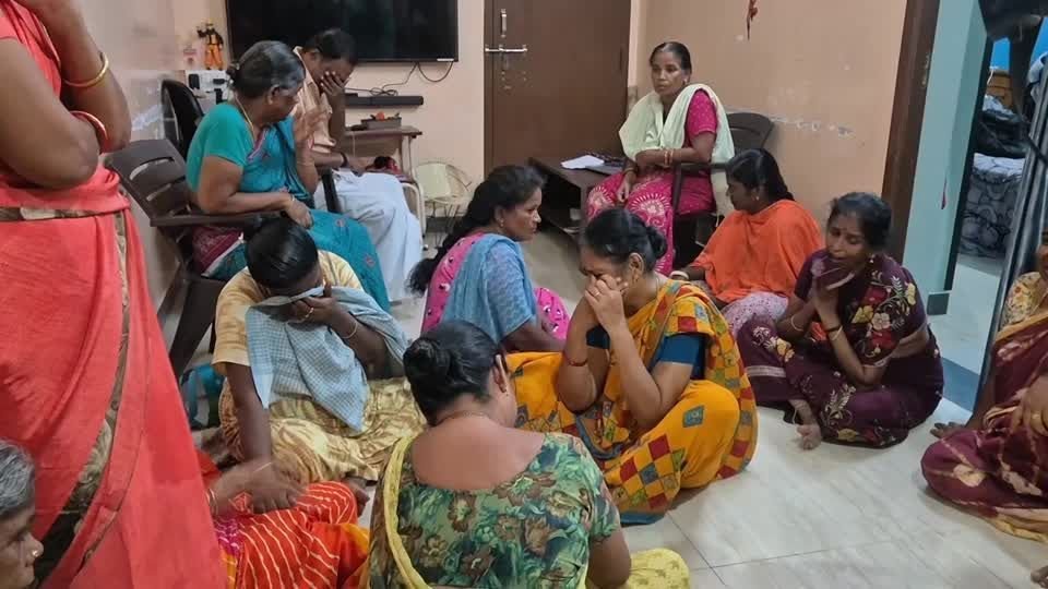 Naufrágio no Vietnã deixa 15 turistas indianos mortos