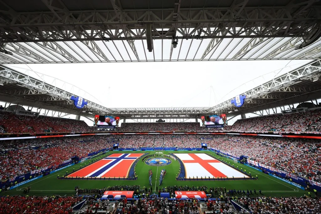 Noruega enfrenta Inglaterra em busca de vaga na semifinal da Copa do Mundo
