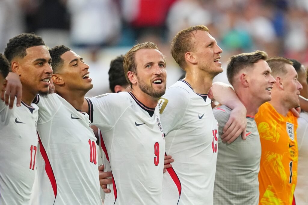 Inglaterra supera Noruega na prorrogação e avança à semifinal da Copa