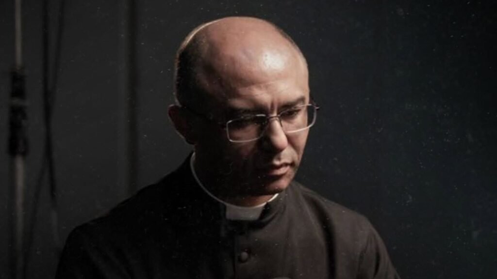 Vaticano excomunga padre de Brasília por cisma com grupo conservador