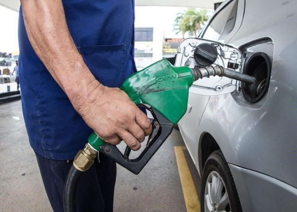 Conselho Nacional amplia teor de etanol na gasolina para 32% por seis meses