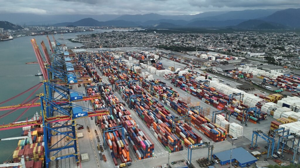 EUA decidem sobre nova tarifa contra o Brasil nesta quarta-feira