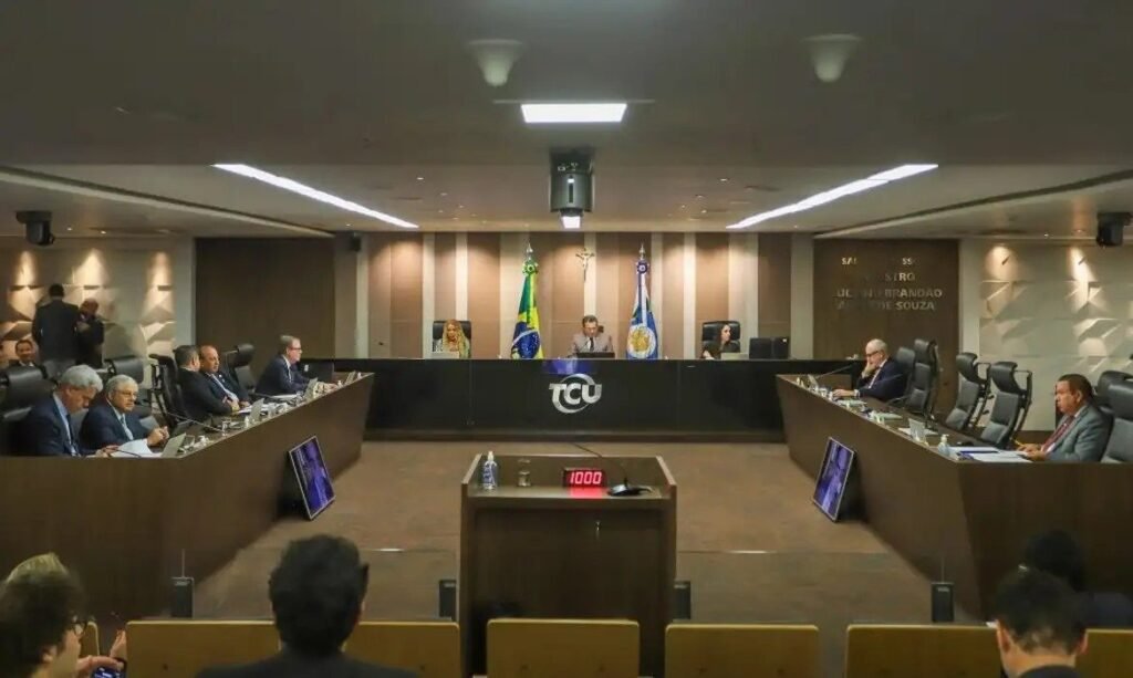 Decisões do TCU sobre Transnordestina geram impasse em Pernambuco