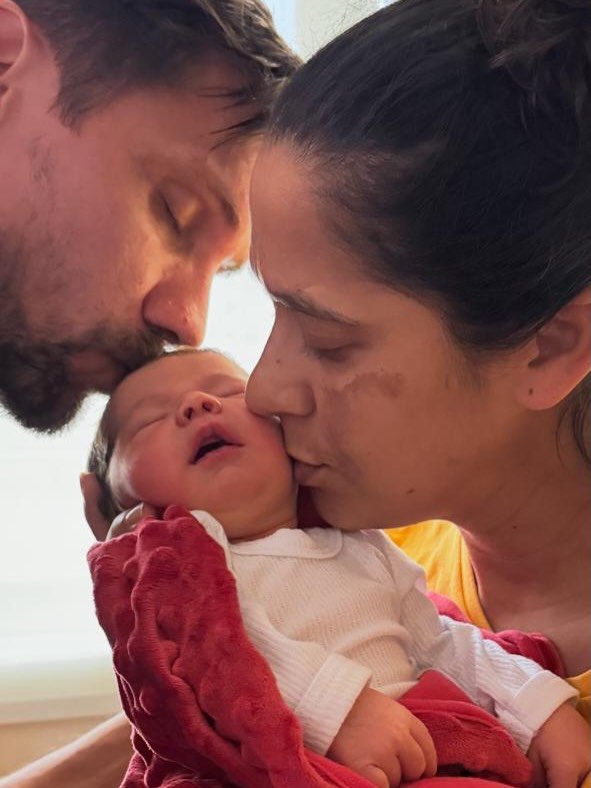 Paulo André realiza parto da filha no carro e descreve momento de tensão