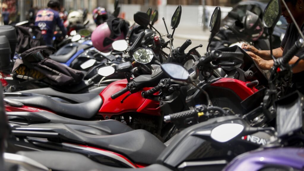 Justiça obriga São Paulo a credenciar Uber para mototáxi em 48 horas
