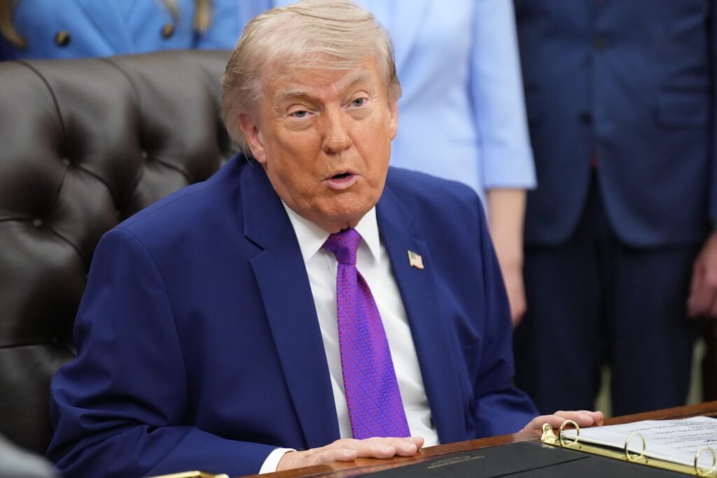 Trump alerta sobre possível shutdown nos EUA e pressiona Congresso