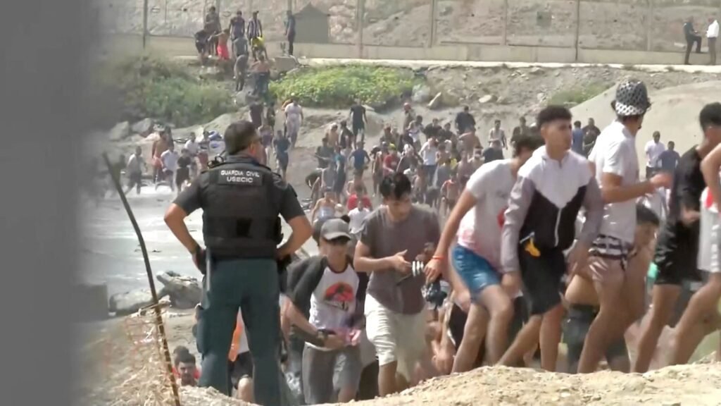 Itália considera suspender livre circulação com Espanha devido à crise migratória