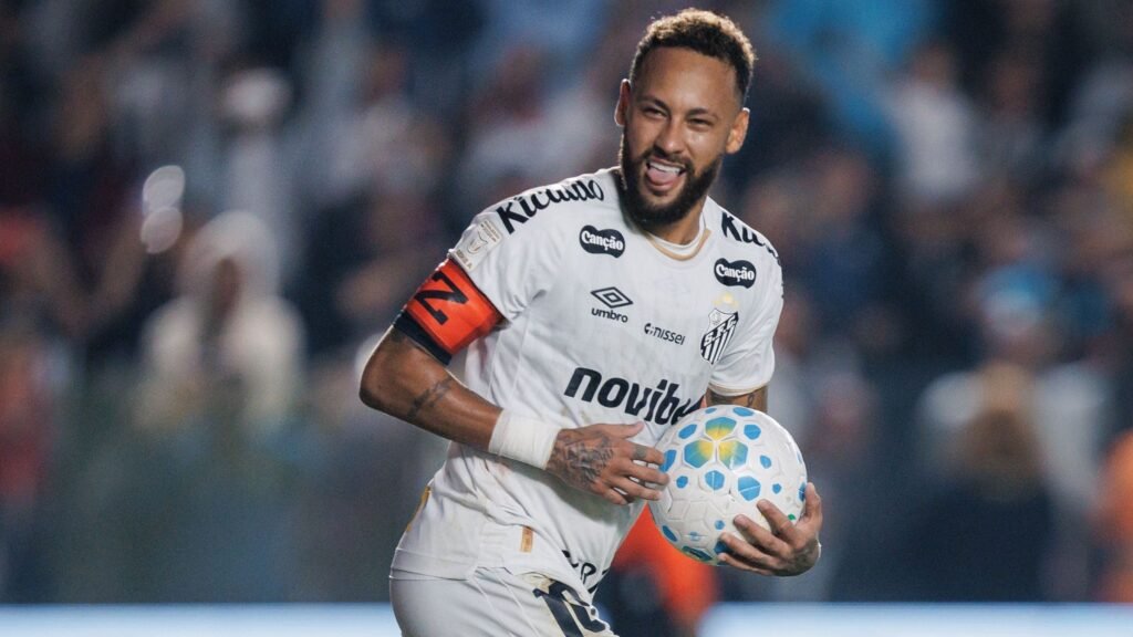 Neymar responde críticas e nega polêmicas após empate do Santos