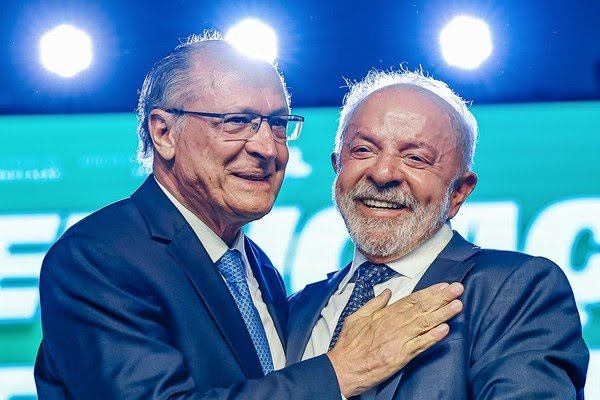 PSB oficializa Geraldo Alckmin como vice na chapa de Lula