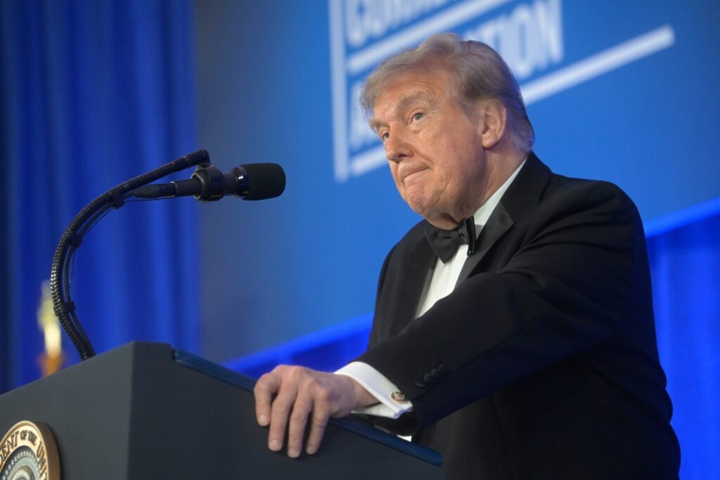 Trump negocia com Irã e ameaça ação militar se diálogo falhar