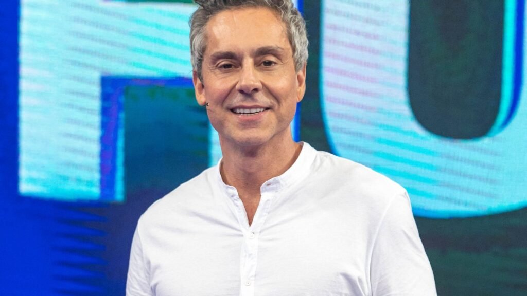 Alexandre Nero desmente boatos sobre anabolizantes após fotos virais