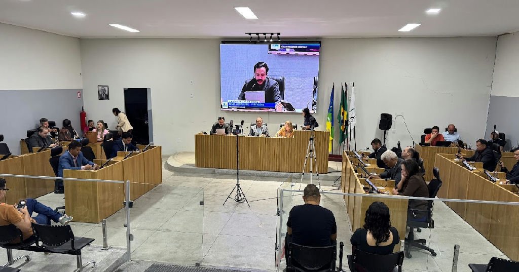 Câmara de Araripina aprova diretrizes orçamentárias em segunda votação
