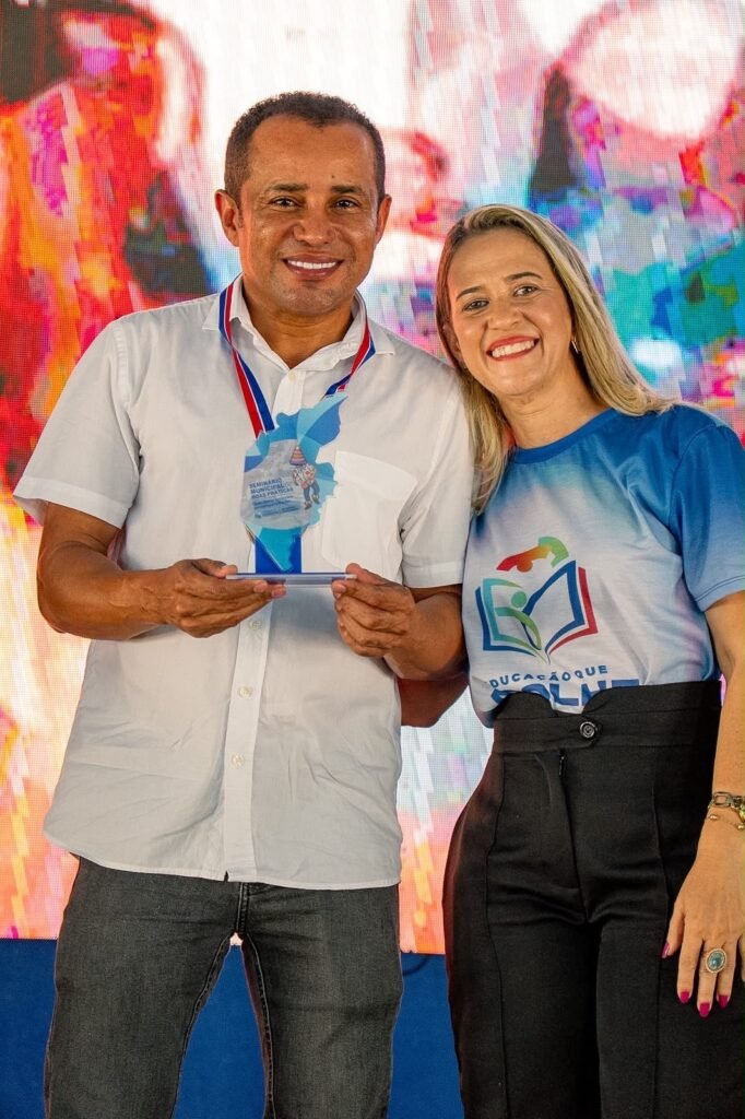 Condado atinge recorde histórico no IDEB 2025 com educação pública em destaque