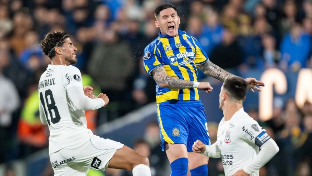 Corinthians empata com Rosario Central e enfrenta racismo na Libertadores