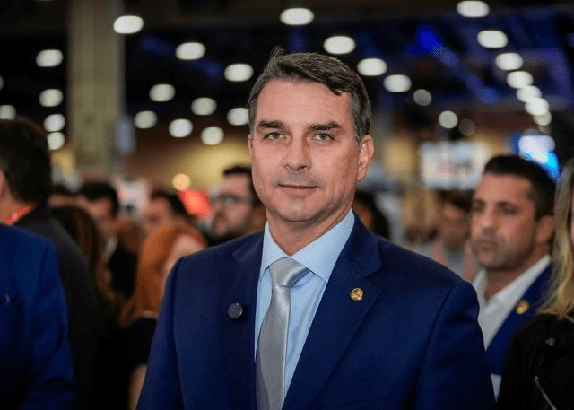 Falsa filiação de político revela fragilidade no sistema eleitoral