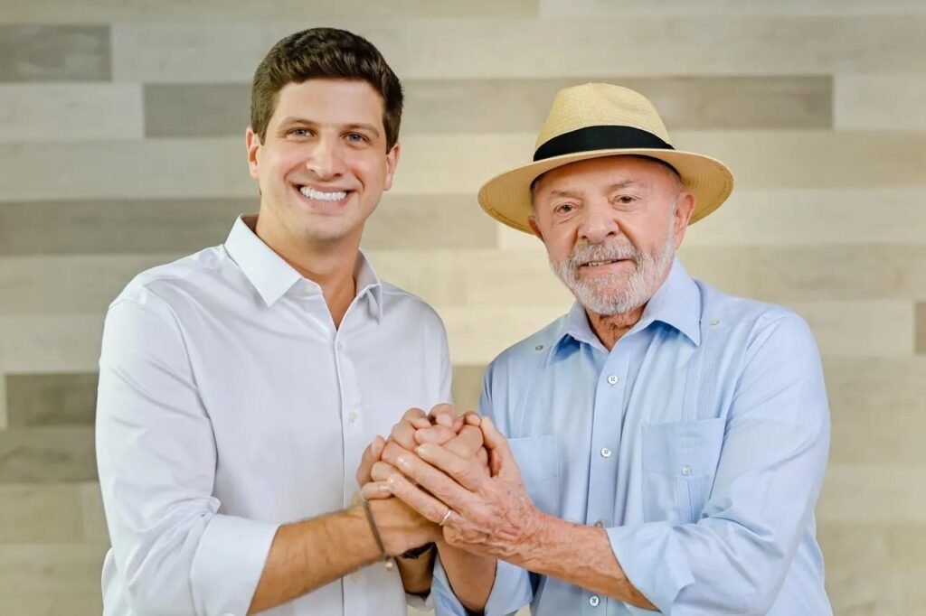 Lula destaca João Campos como futuro líder da esquerda brasileira