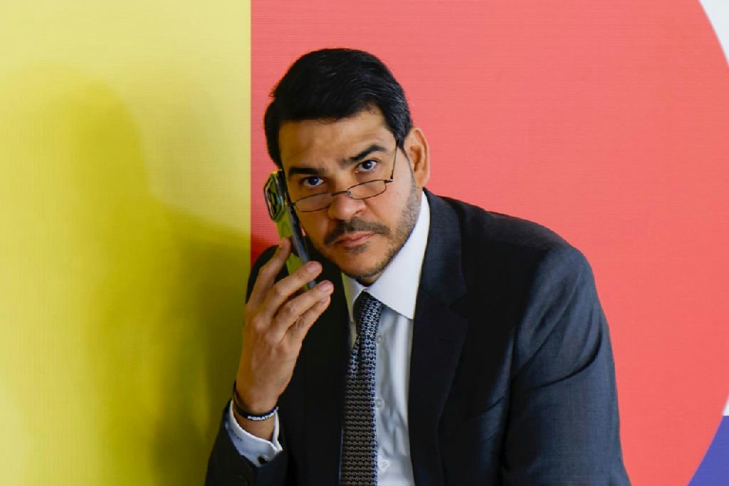 Messias e Fachin discutem tensões entre Mendonça e Polícia Federal