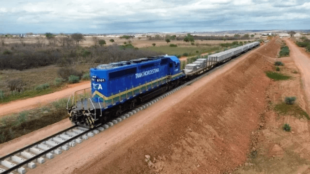 Novo traçado da Ferrovia Transnordestina busca integrar São Francisco e Araripe
