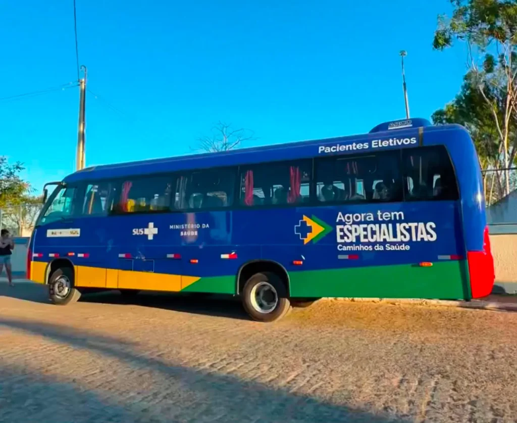 Ônibus do TFD de Ouricuri melhora transporte de pacientes para Recife