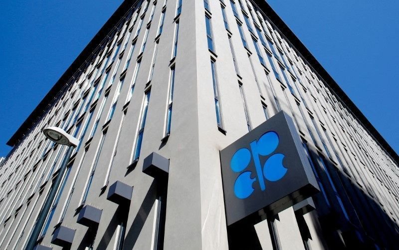 Opep ajusta previsão de crescimento do PIB global para 2026