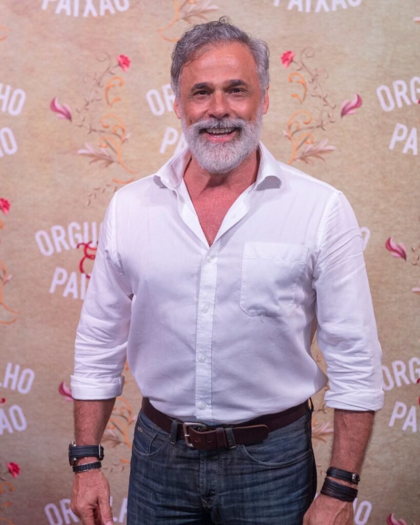 Oscar Magrini desmente rumores sobre participação em reality show