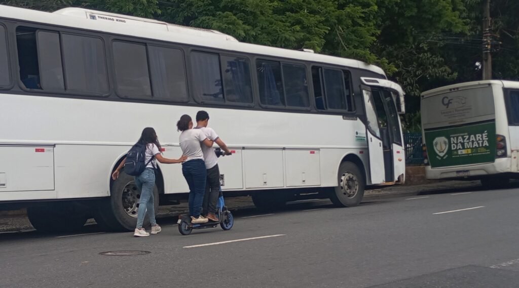 Patinetes elétricos: uso inadequado gera preocupações em Pernambuco