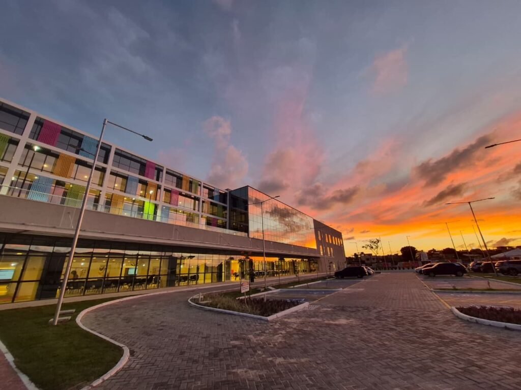 Projeto leva arte e humor para humanizar hospital infantil no Recife