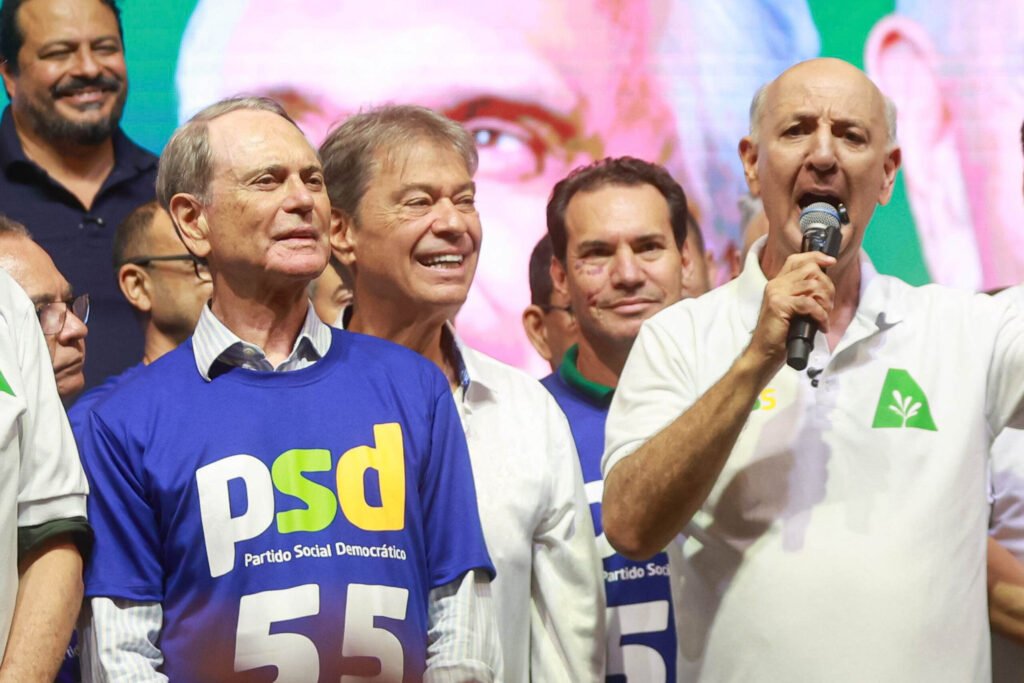 PSD oficializa candidatura de Arruda ao GDF sem definição de vice