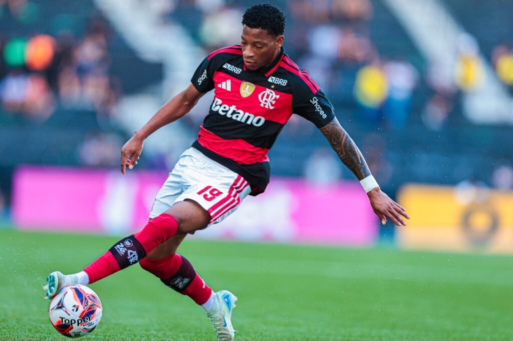 Real Sociedad mira contratação de Gonzalo Plata do Flamengo