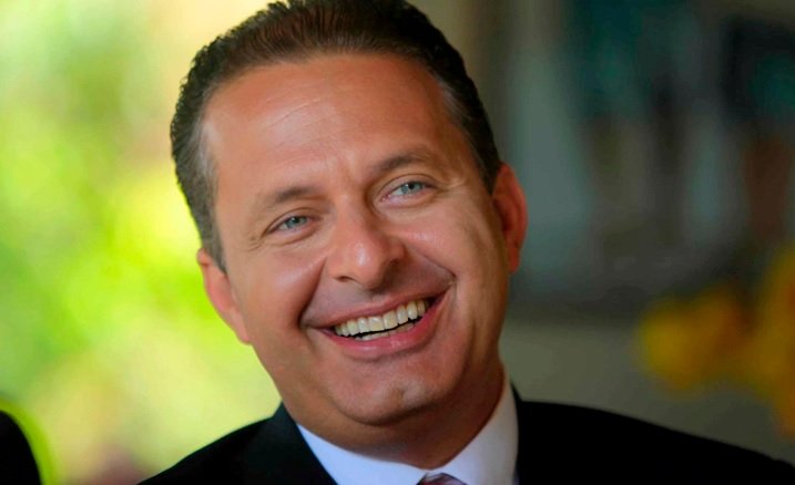 Recife celebra missa em memória de Eduardo Campos e Miguel Arraes