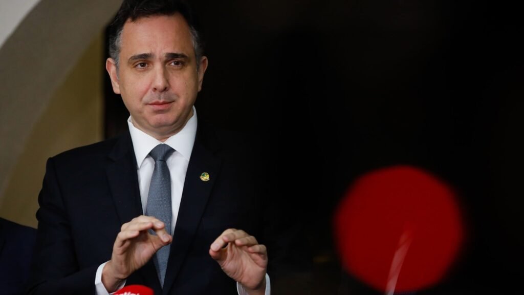 Rodrigo Pacheco participa de fórum empresarial no Rio de Janeiro