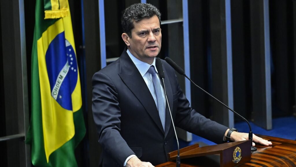 Sérgio Moro lidera intenções de voto para governo do Paraná, aponta pesquisa