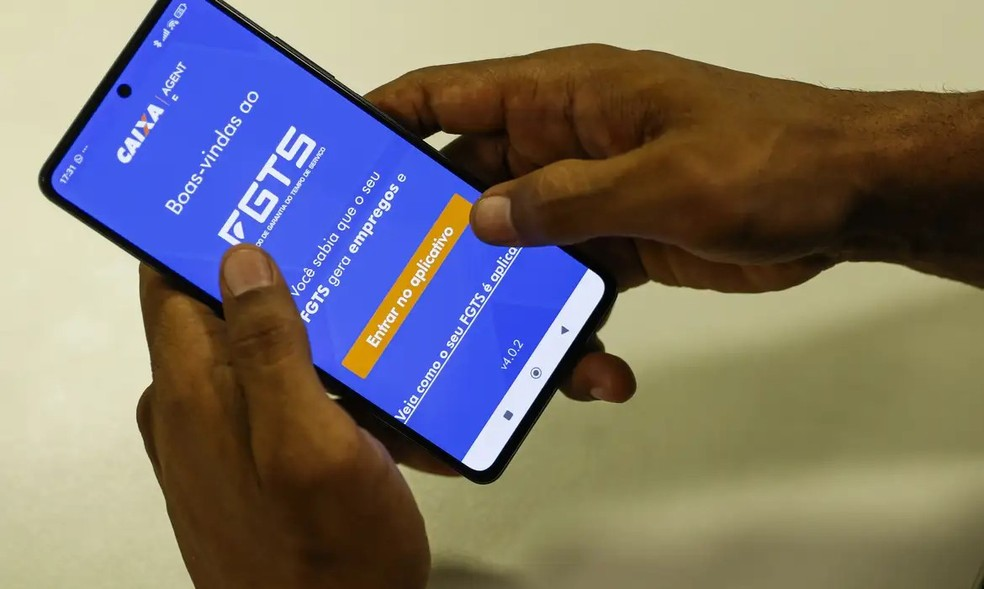 Trabalhadores acima de 70 anos podem sacar FGTS sem aposentadoria