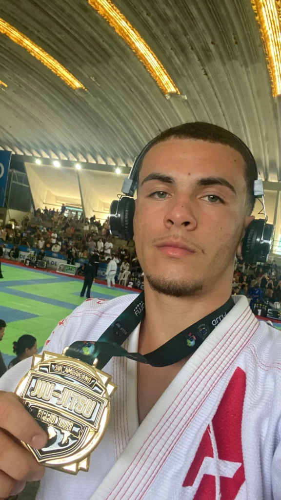 Araripinense conquista título no Sul-americano de Jiu-jitsu