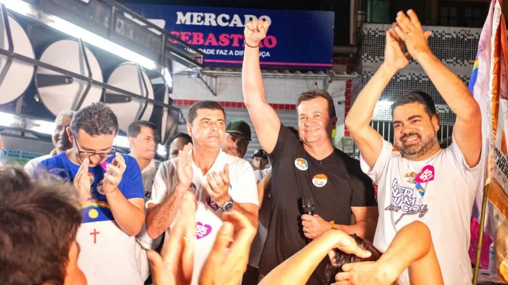 Carreata em Chã Grande reúne multidão e lideranças políticas