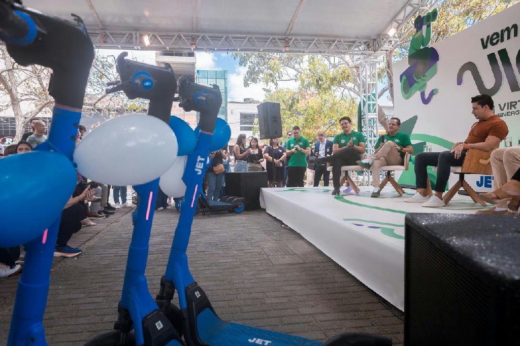 Caruaru lança projeto de mobilidade com 500 patinetes elétricos e revitalização urbana
