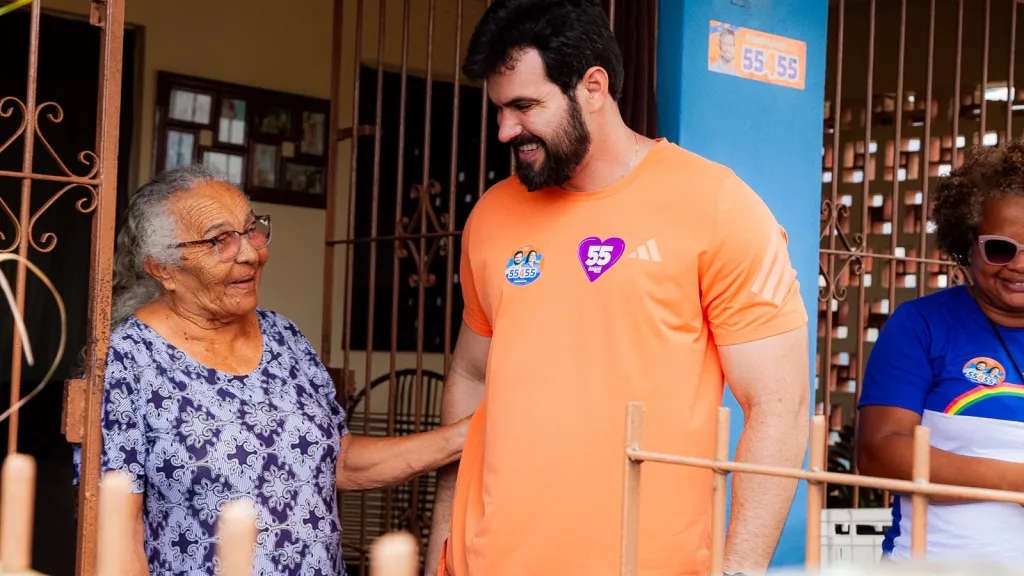 César Ramos intensifica campanha com visitas em Três Ladeiras