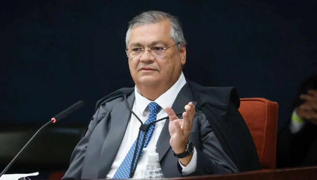 Declaração de Flávio Dino sobre prisões agita Brasília e preocupa advogados