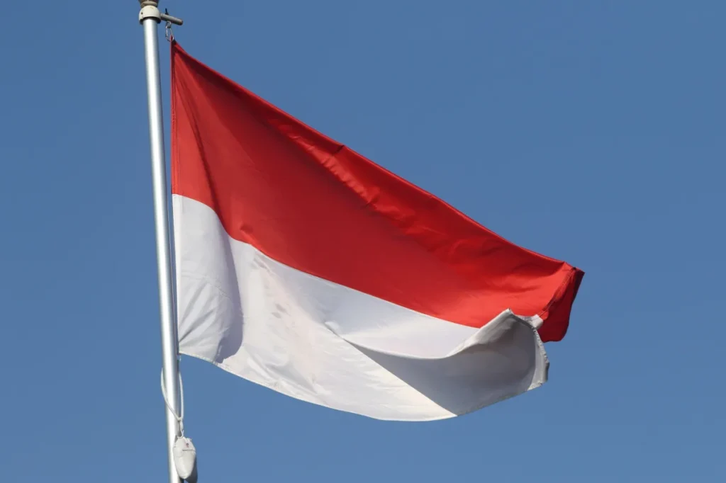 Embarcação com 243 pessoas desaparece entre Java e Kalimantan