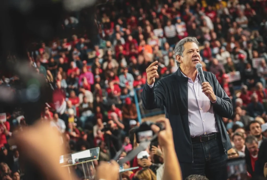 Haddad critica atuação de Campos Neto no Banco Central
